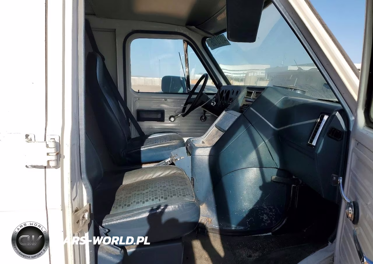 1991 Chev G20 VIN:1GCEG25K3M7113512 - 11