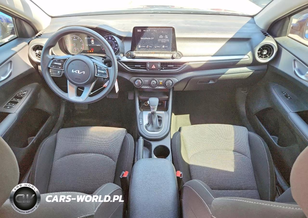 2023 Kia Forte Lxs VIN:3KPF24AD5PE678547 - 8