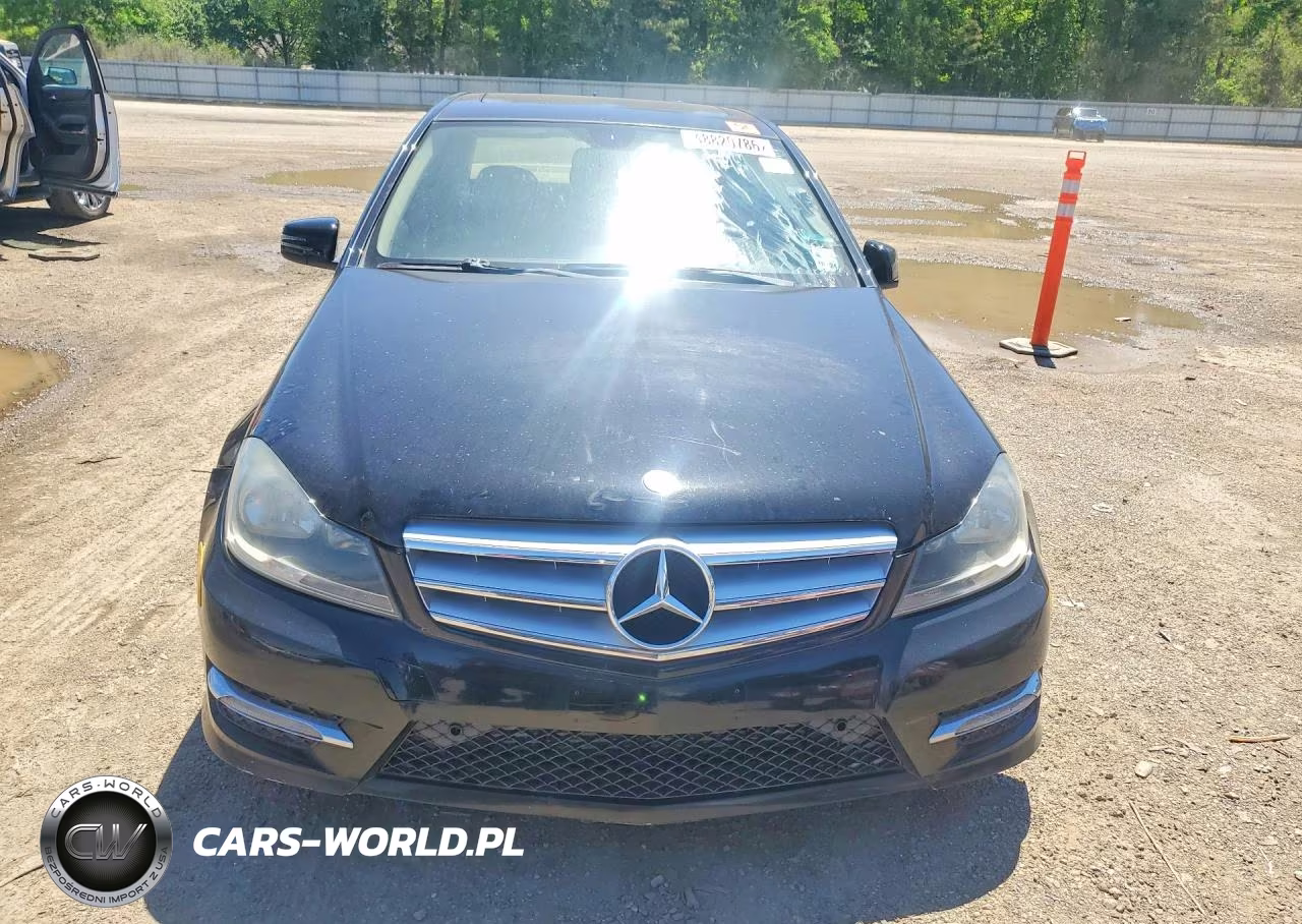 2013 Mercedes-Benz C 250 VIN:WDDGF4HB4DR254005 - 5