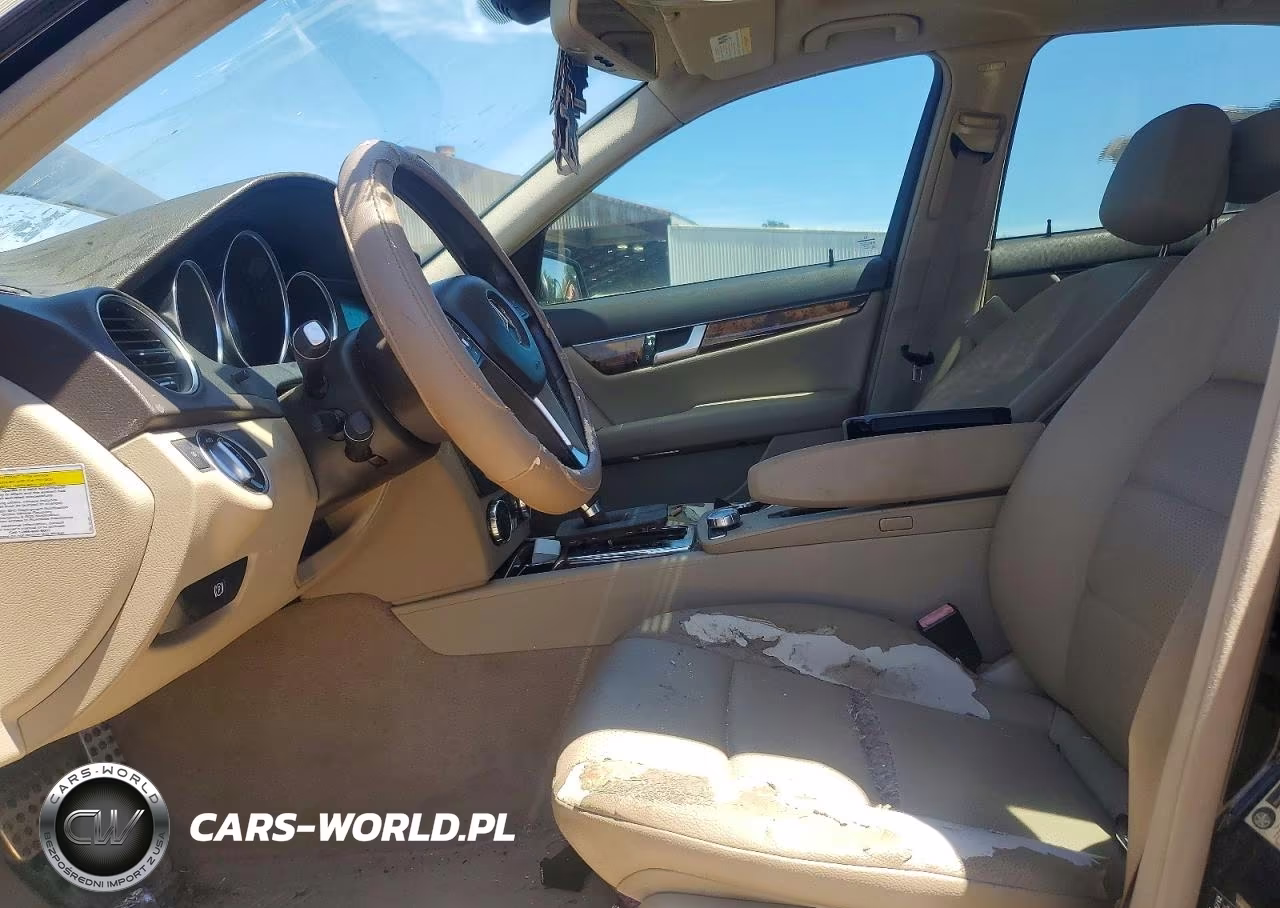 2013 Mercedes-Benz C 250 VIN:WDDGF4HB4DR254005 - 7