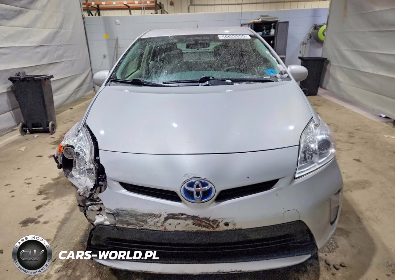 2012 Toyota Prius Two VIN:JTDKN3DU8C5452892 - 5