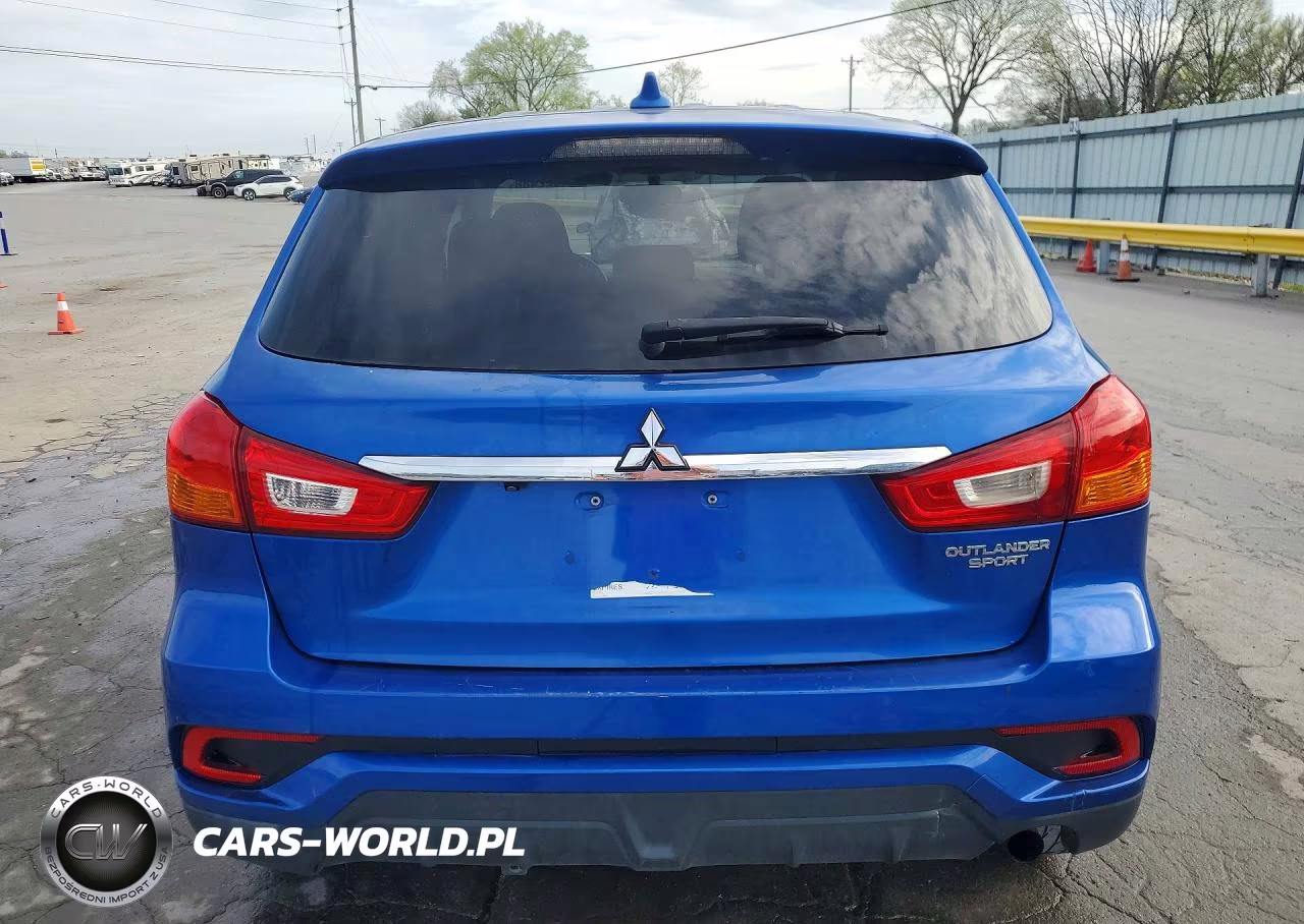 2018 Mitsubishi Outlander Sport Es VIN:JA4AP3AU4JZ003770 - 6