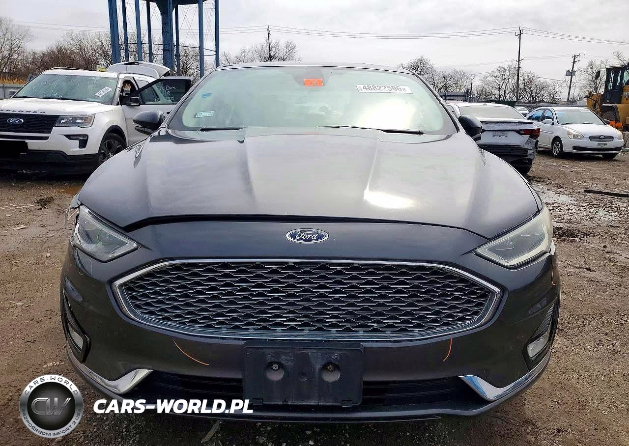 2019 Ford Fusion Titanium VIN:3FA6P0RU0KR163932 - 5