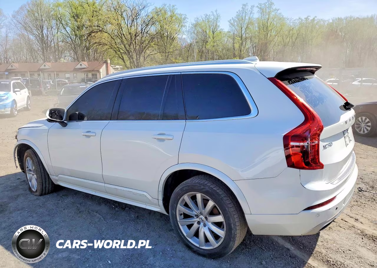 2021 Volvo Xc90 T5 Momentum VIN:YV4102PK9M1752509 - 2