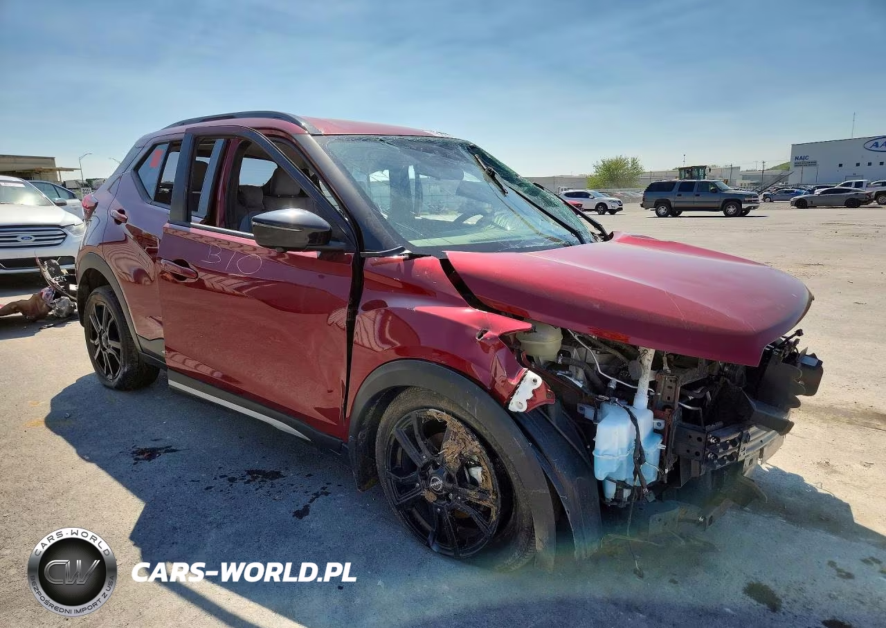 2024 Nissan Kicks Sr VIN:3N1CP5DV1RL479060 - 4