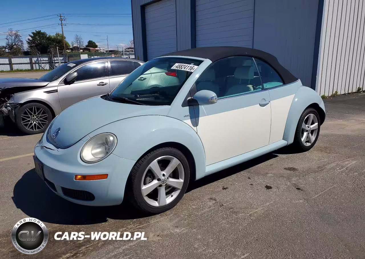 2010 Volkswagen New Beetle
