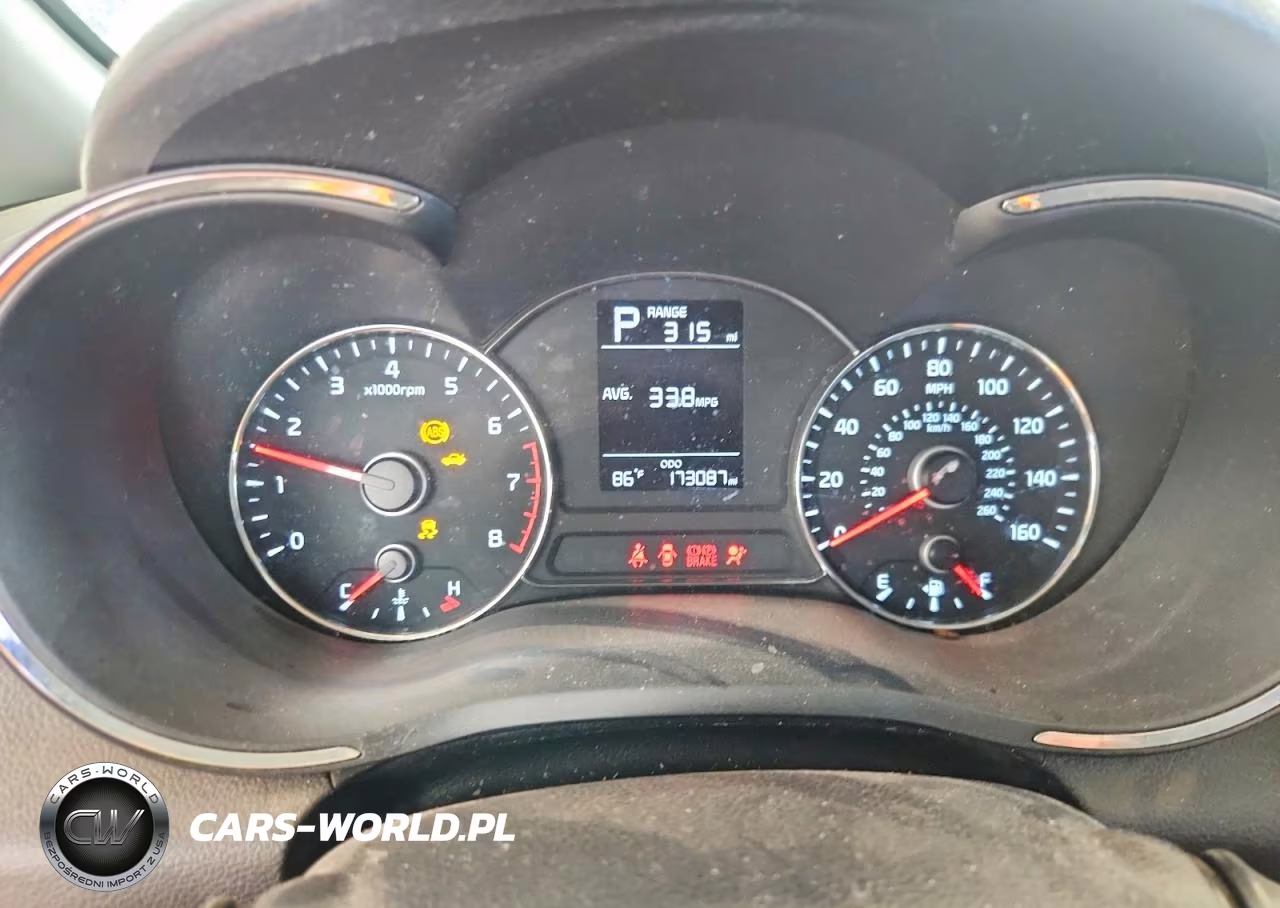 2017 Kia Forte Lx VIN:3KPFK4A7XHE159716 - 9