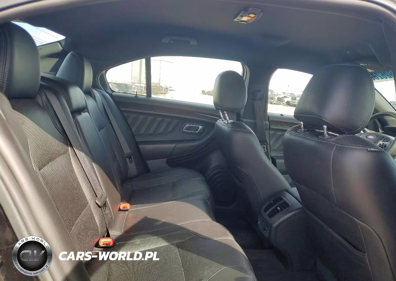 2015 Ford Taurus Limited VIN:1FAHP2F81FG118569 - 10