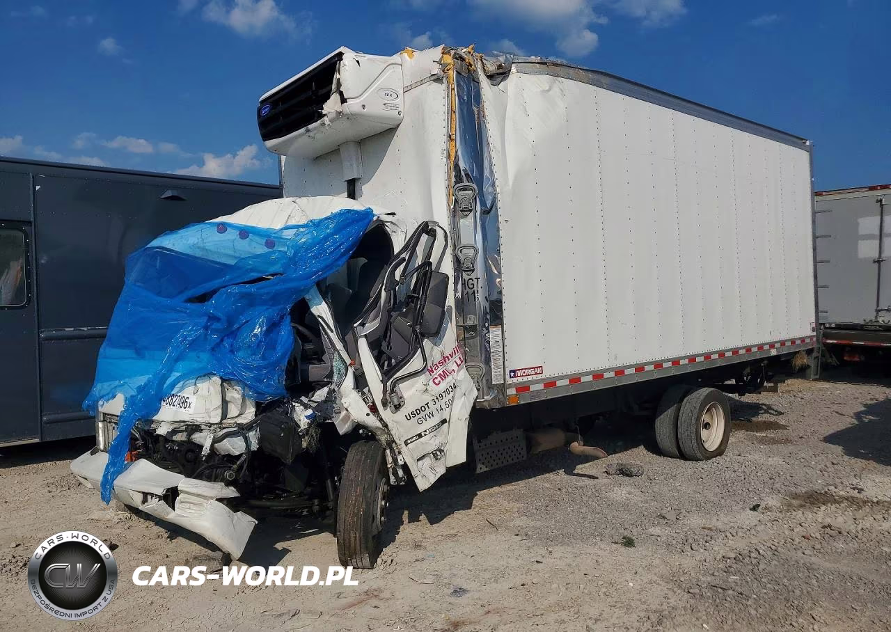 2022 Isuzu Nrr Refrigerated Box Truck