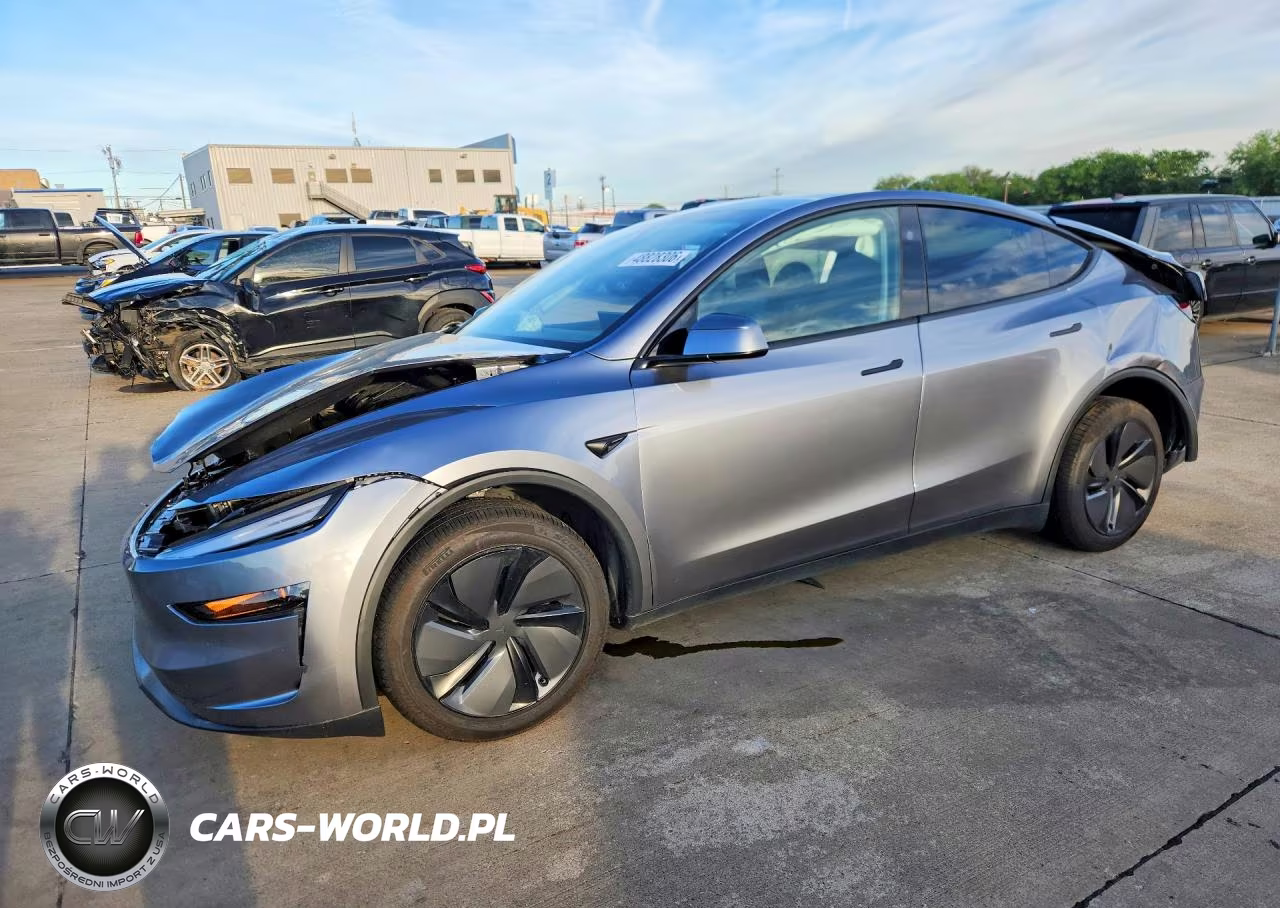 2026 Tesla Model Y – zdjęcie 1 z 12