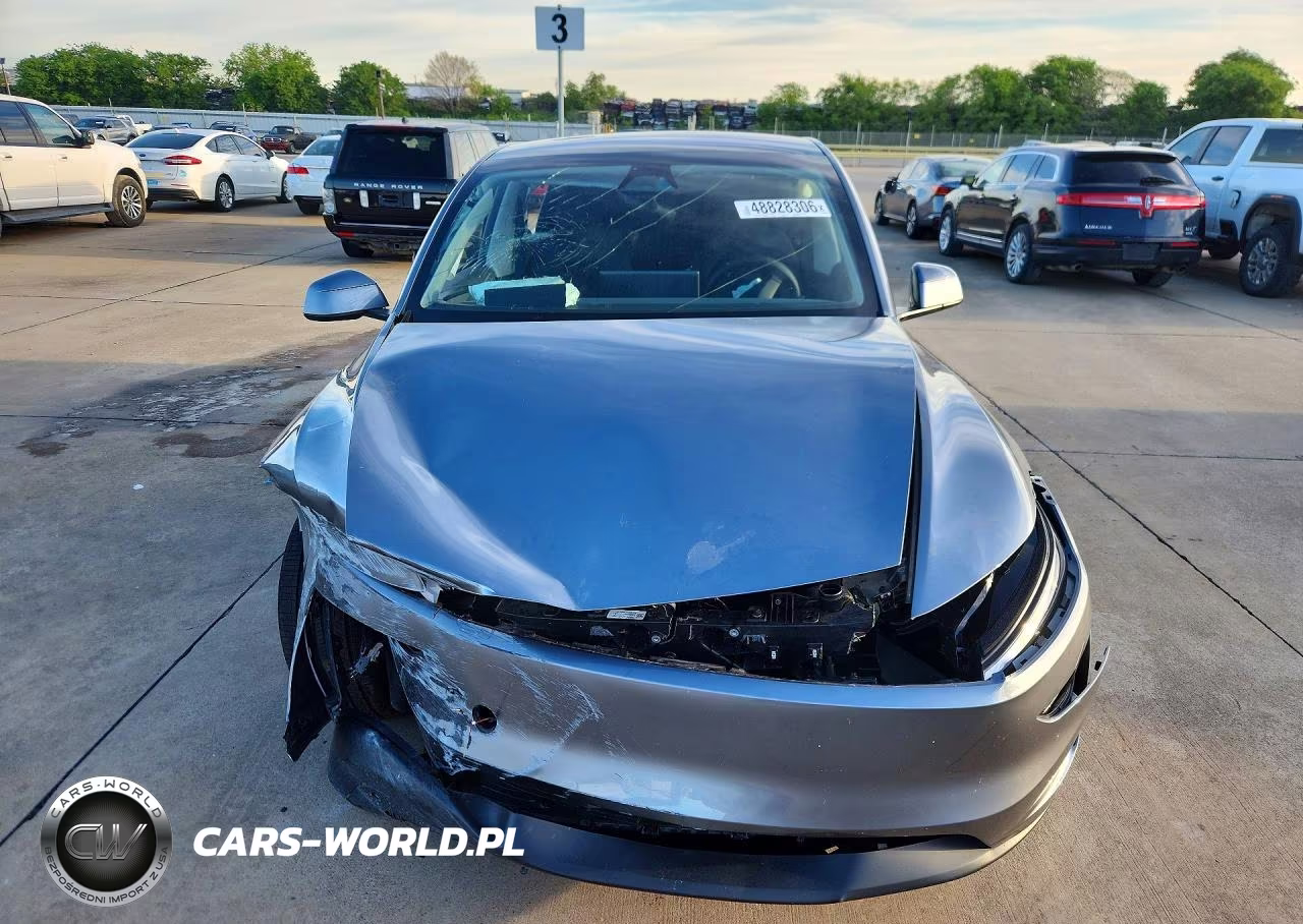 2026 Tesla Model Y VIN:7SAYGDED5TA469141 - 5