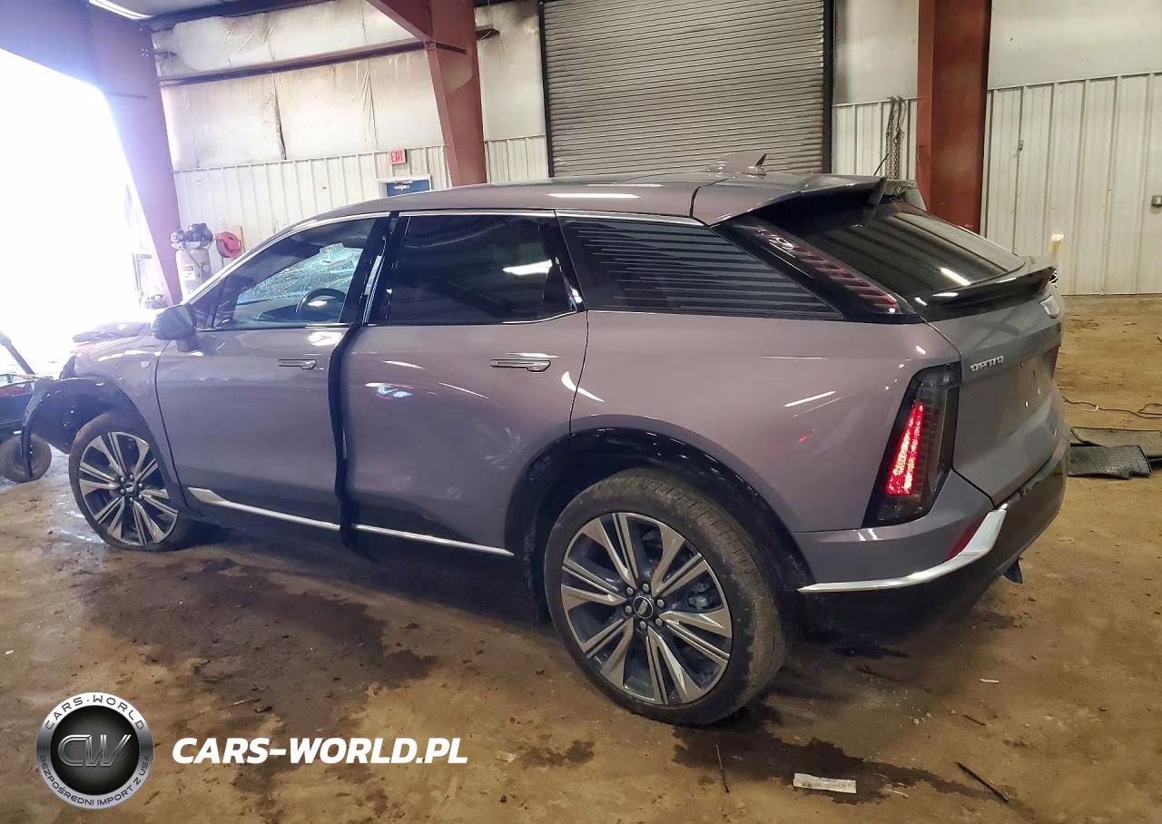 2026 Cadillac Optiq Luxury VIN:3GYK3DM48TS146402 - 2