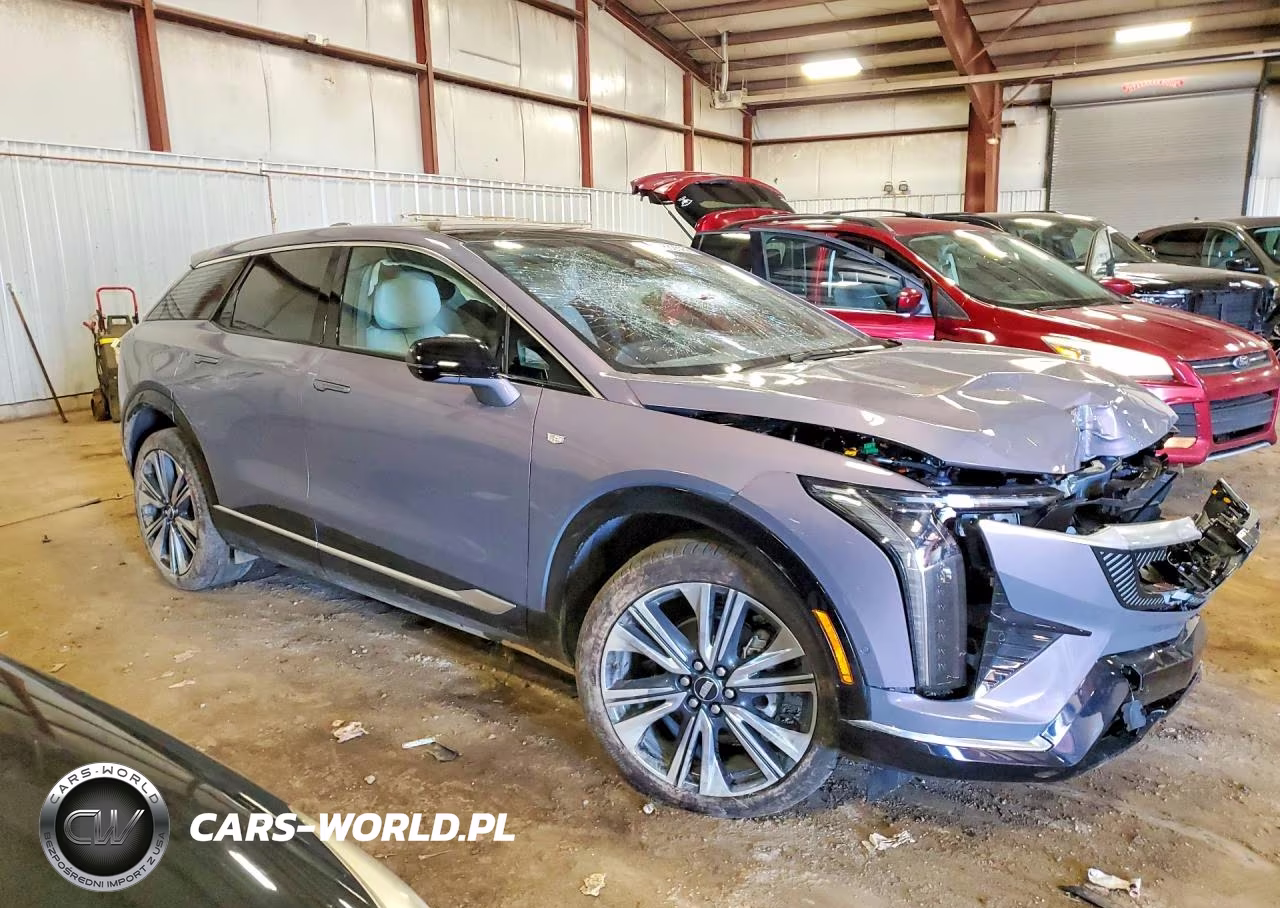 2026 Cadillac Optiq Luxury VIN:3GYK3DM48TS146402 - 4