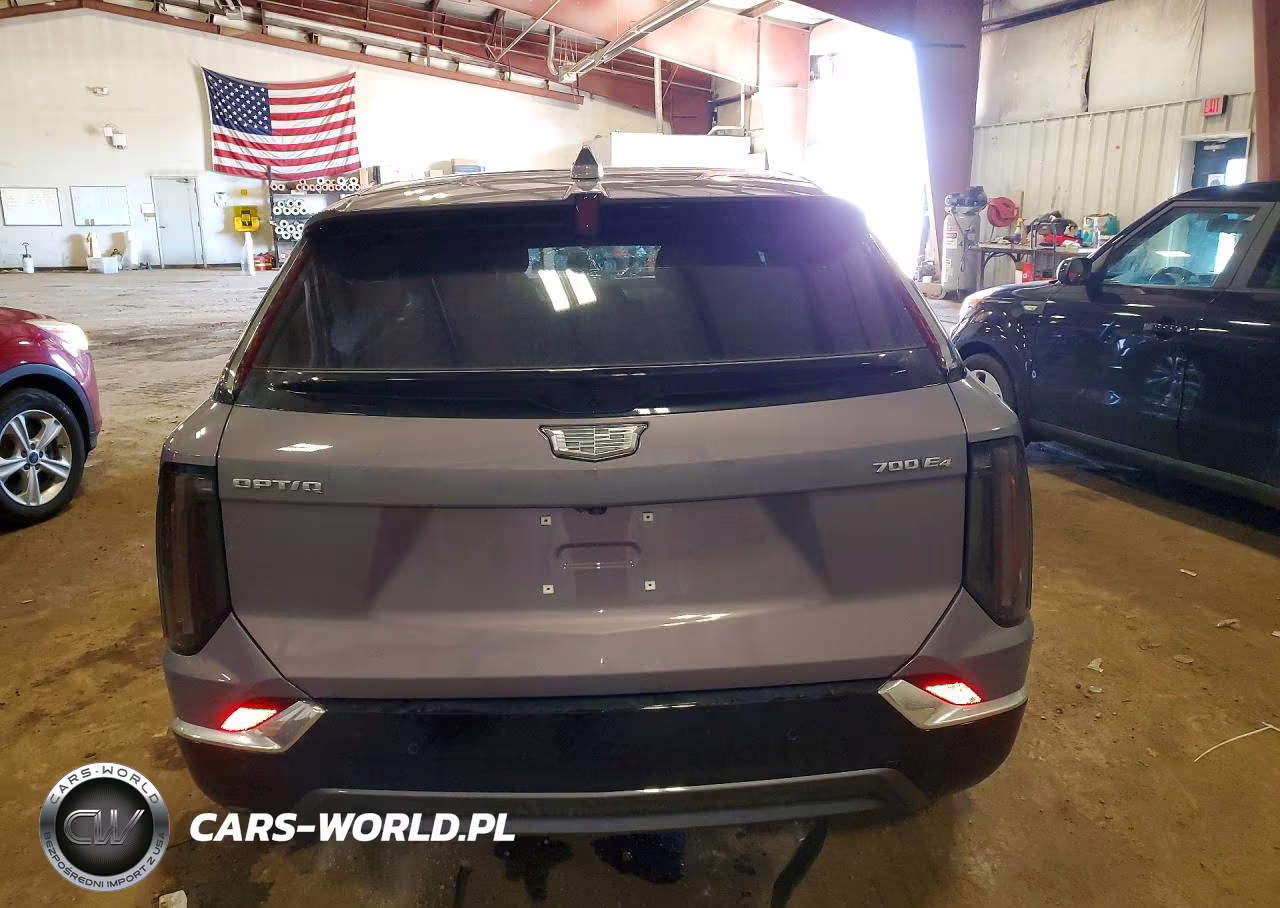 2026 Cadillac Optiq Luxury VIN:3GYK3DM48TS146402 - 6