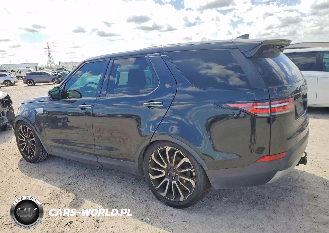 2018 Land Rover Discovery Hse Luxury VIN:SALRT2RK3JA071373 - 2