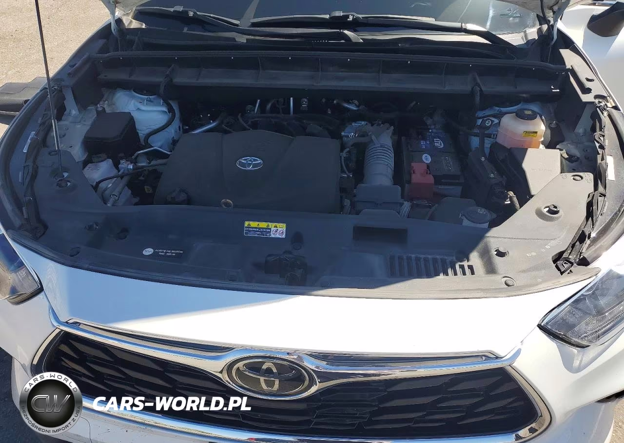 2022 Toyota Highlander VIN:5TDYZRAH2NS100834 - 12