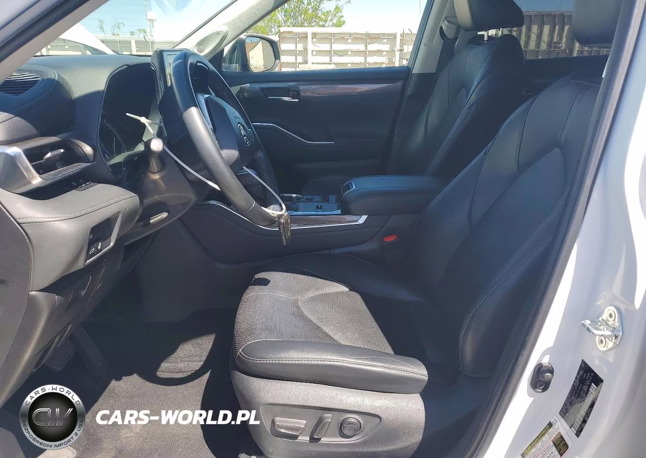 2022 Toyota Highlander VIN:5TDYZRAH2NS100834 - 7