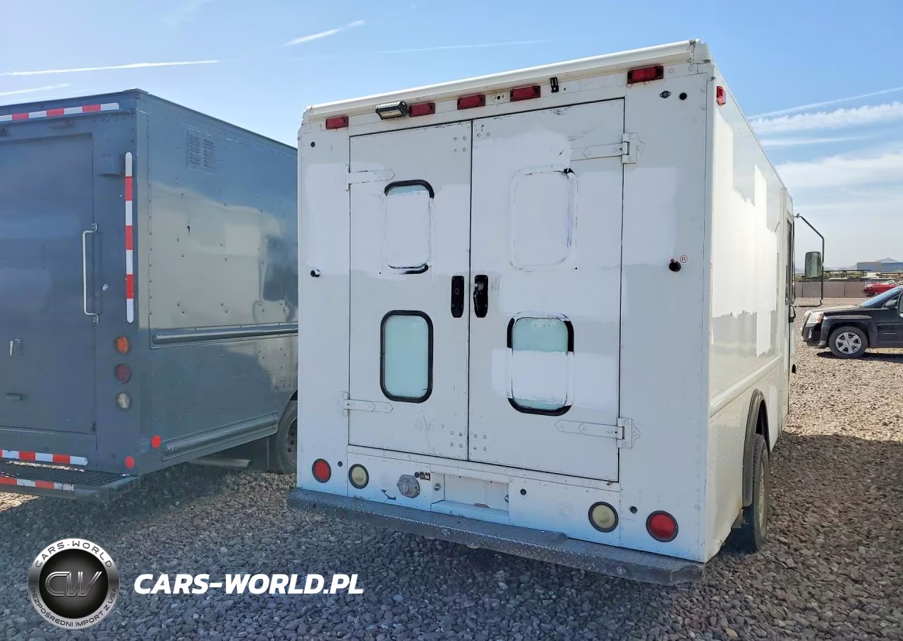 2006 Ford E350 Delivery Truck VIN:1FCKE39L06DA33753 - 3