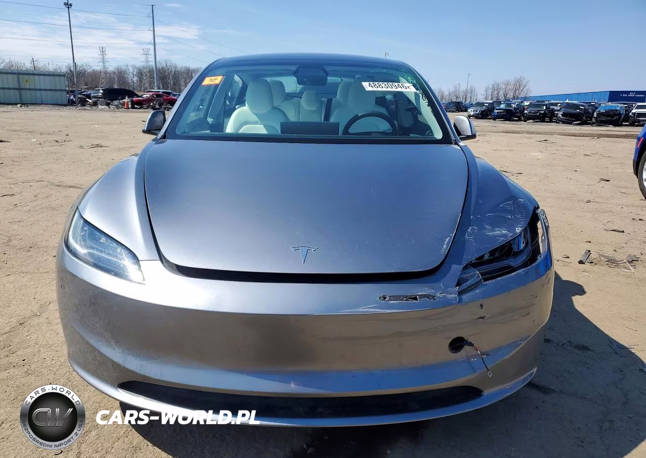 2025 Tesla Model 3 VIN:5YJ3E1EA3SF048585 - 5