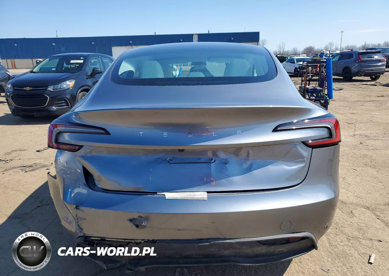 2025 Tesla Model 3 VIN:5YJ3E1EA3SF048585 - 6