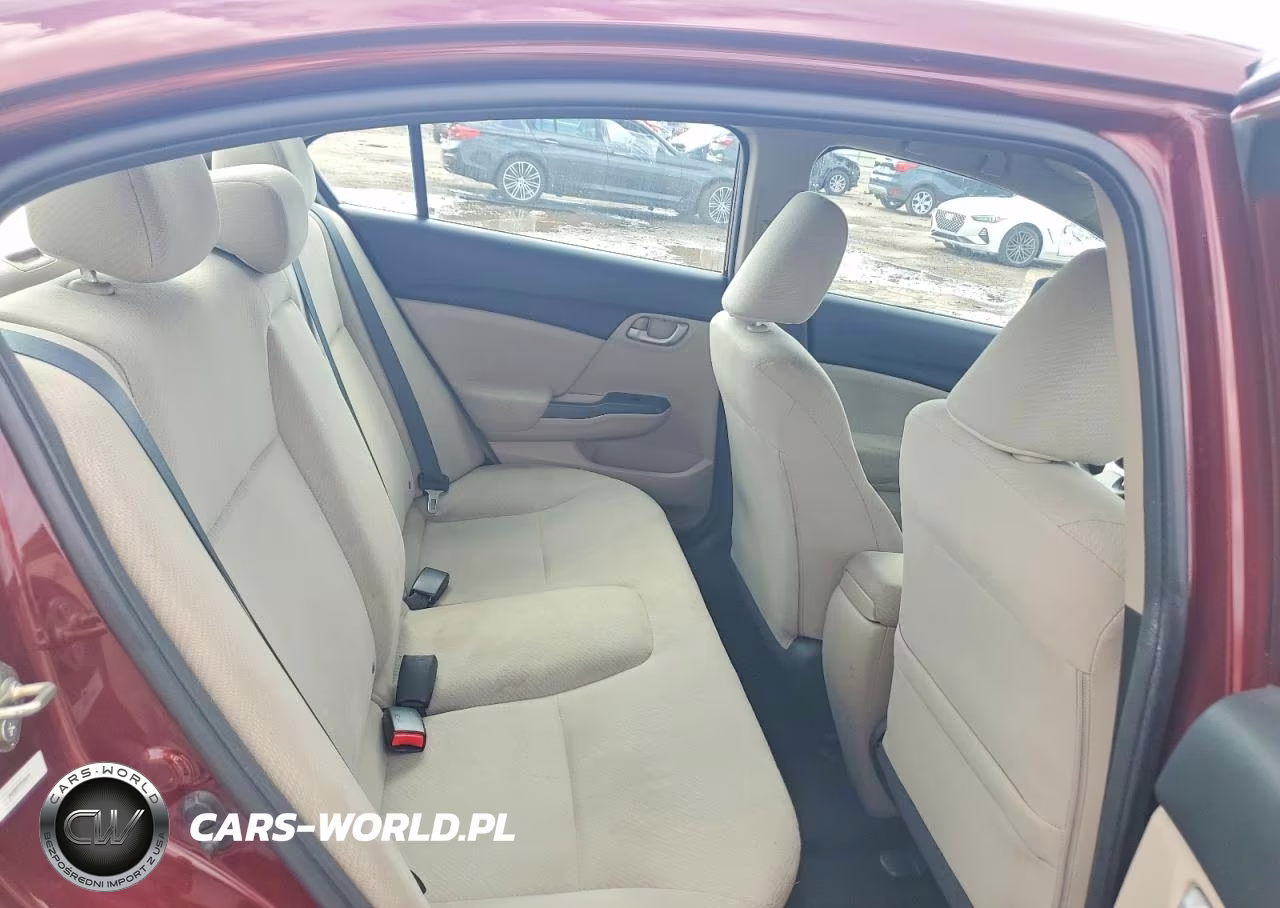 2013 Honda Civic VIN:2HGFB2F57DH584113 - 10