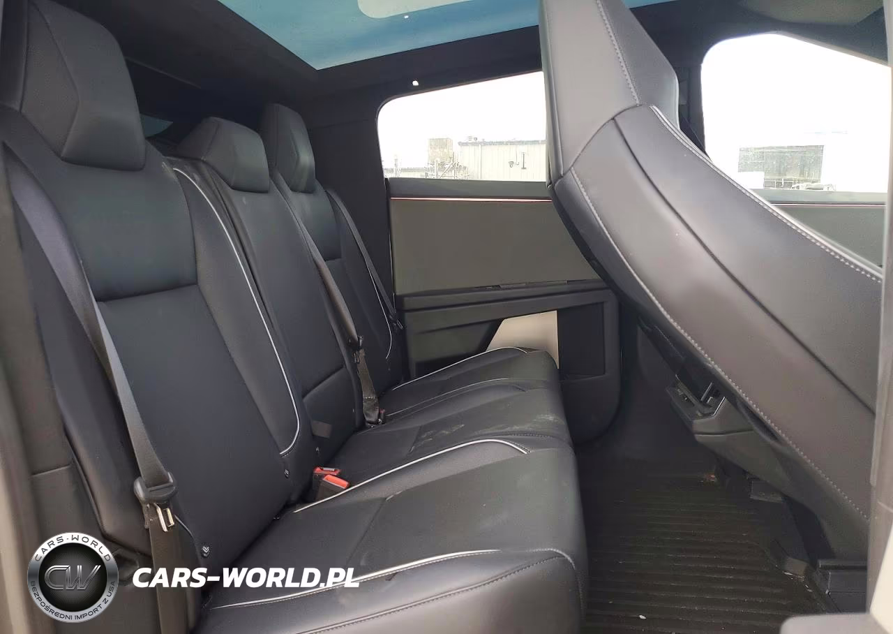 2024 Tesla Cybertruck VIN:7G2CEHED5RA034355 - 10