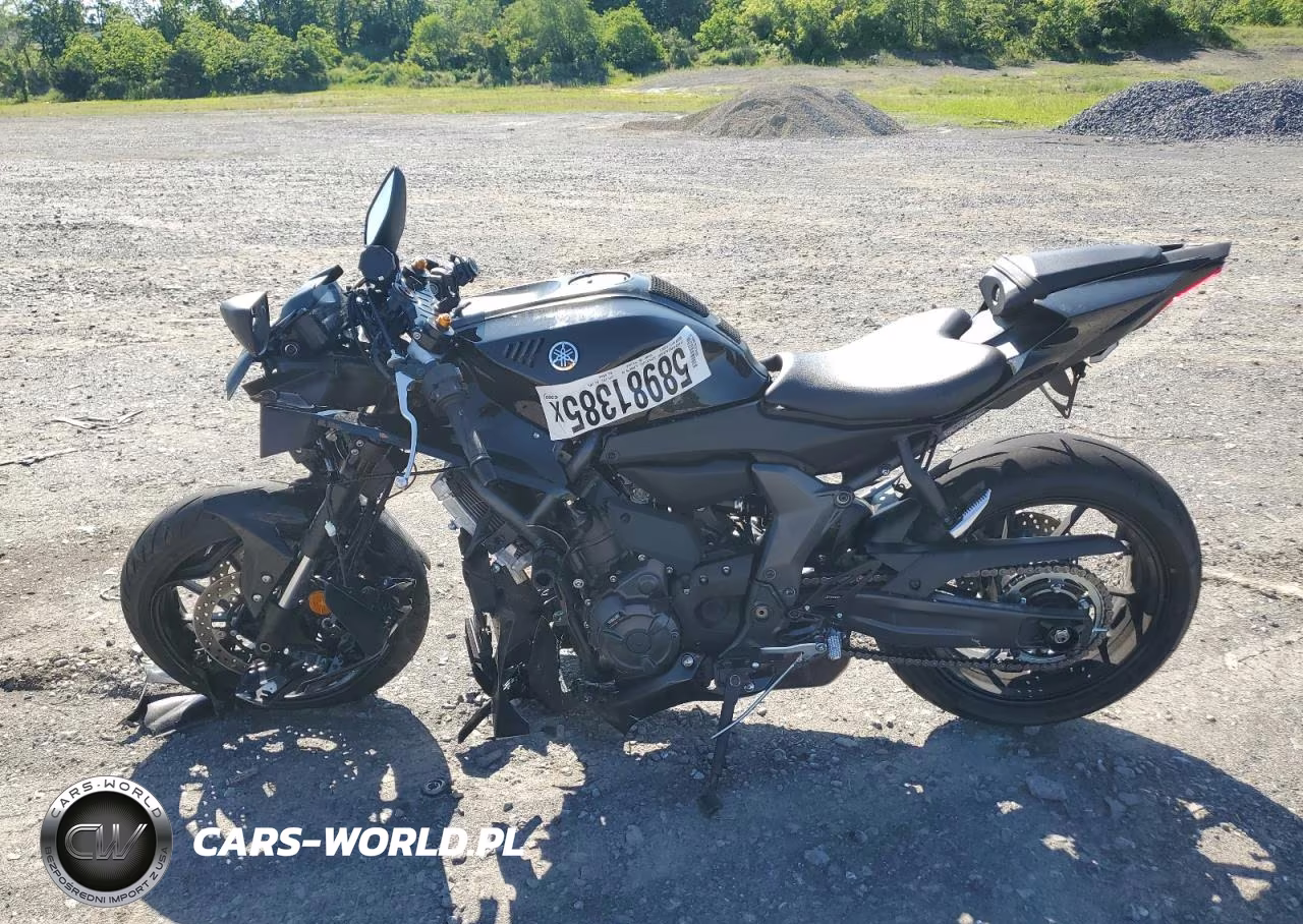 2025 Yamaha Yzfr7 VIN:JYARM38E2SA016948 - 3