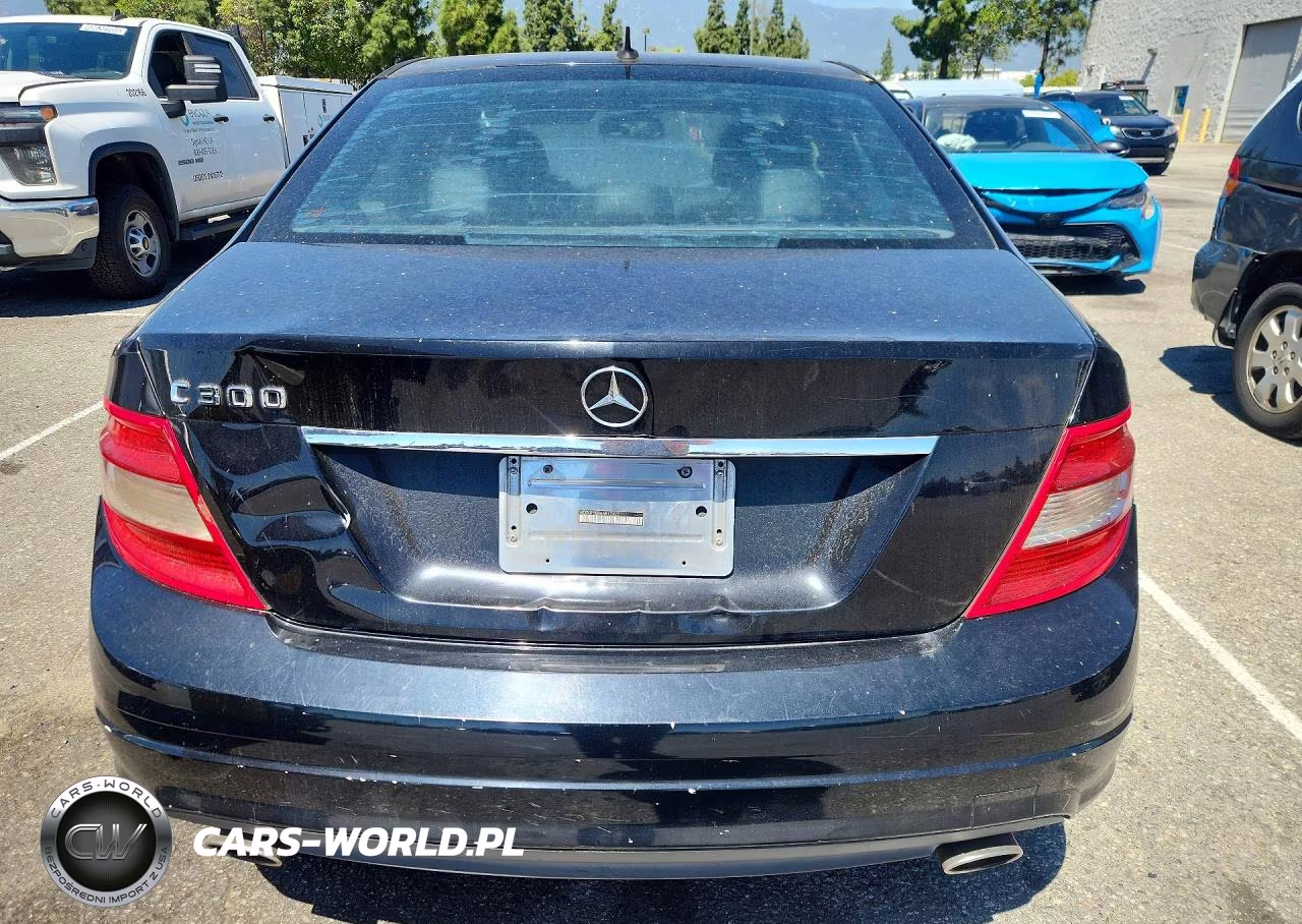 2010 Mercedes-Benz C 300 VIN:WDDGF5EB6AR128251 - 6