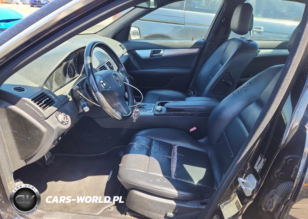 2010 Mercedes-Benz C 300 VIN:WDDGF5EB6AR128251 - 7