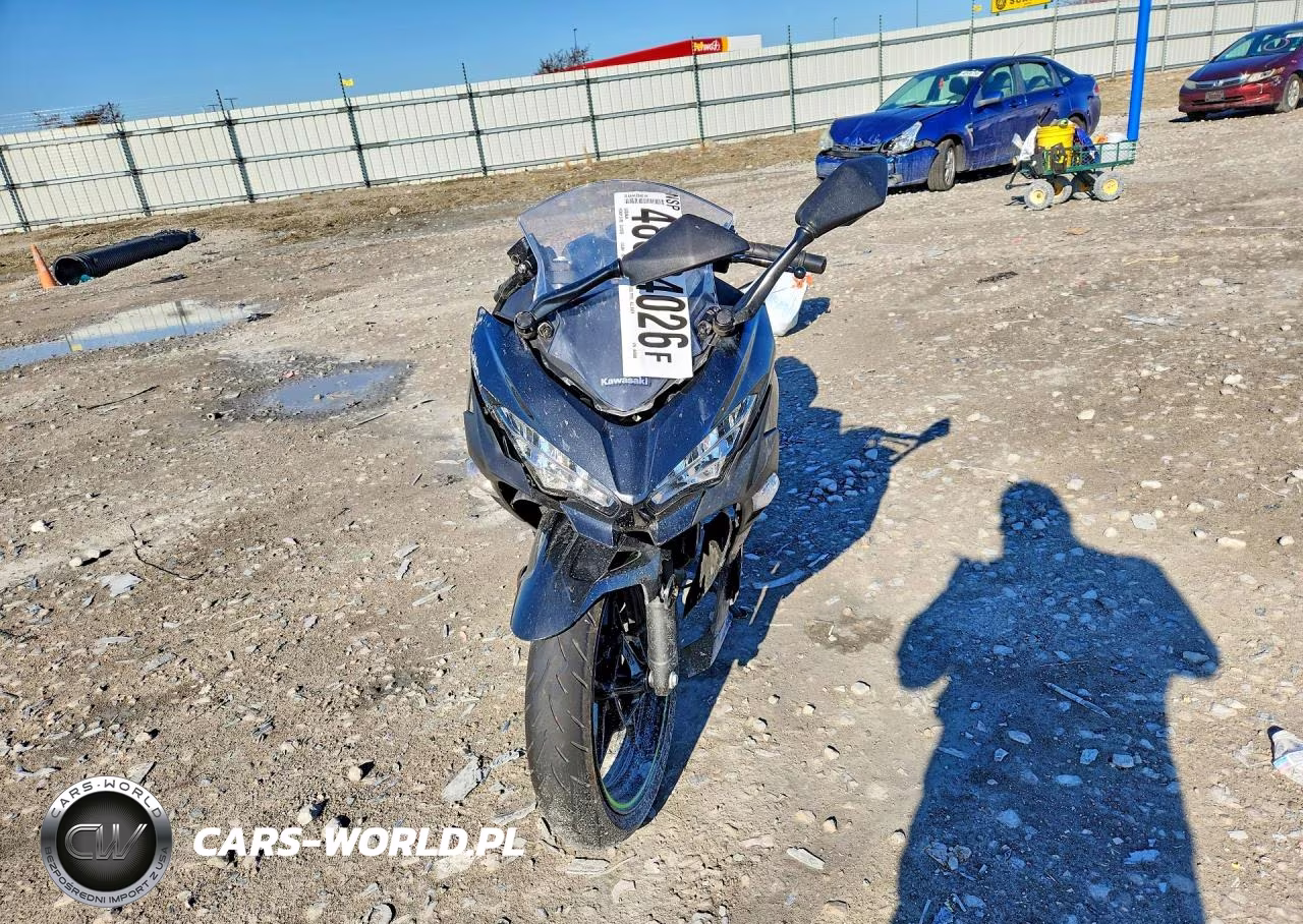 2022 Kawasaki Ex400 VIN:JKAEXKH13NDAH5584 - 2