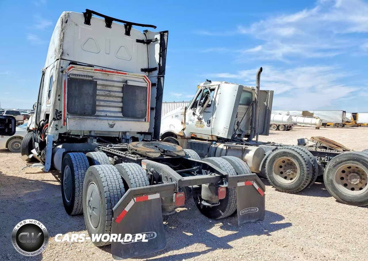 2025 Freightliner Cascadia 126 Semi Truck VIN:3AKJHHDR6SSVP1673 - 3