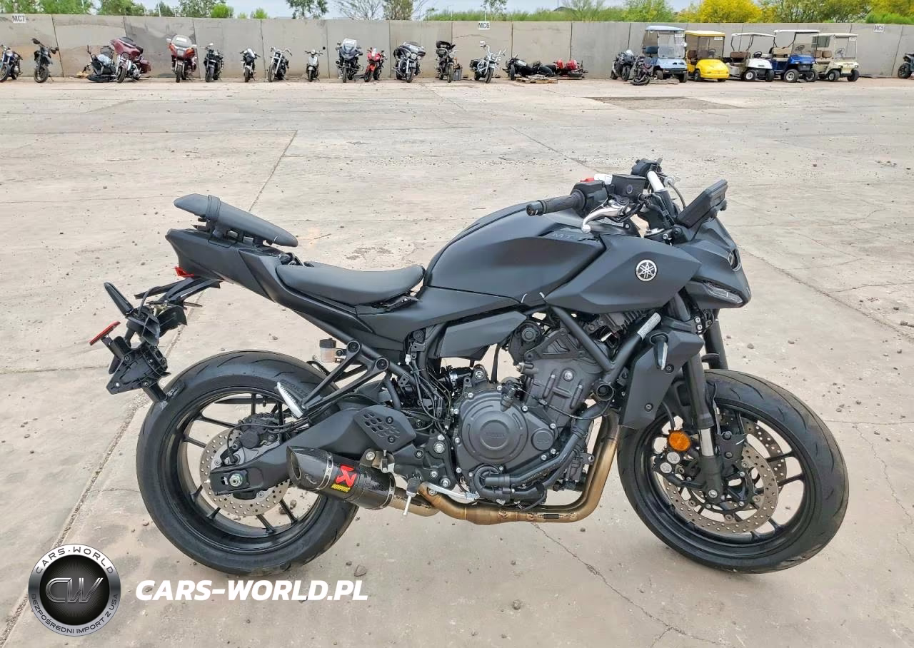 2026 Yamaha Mtn690