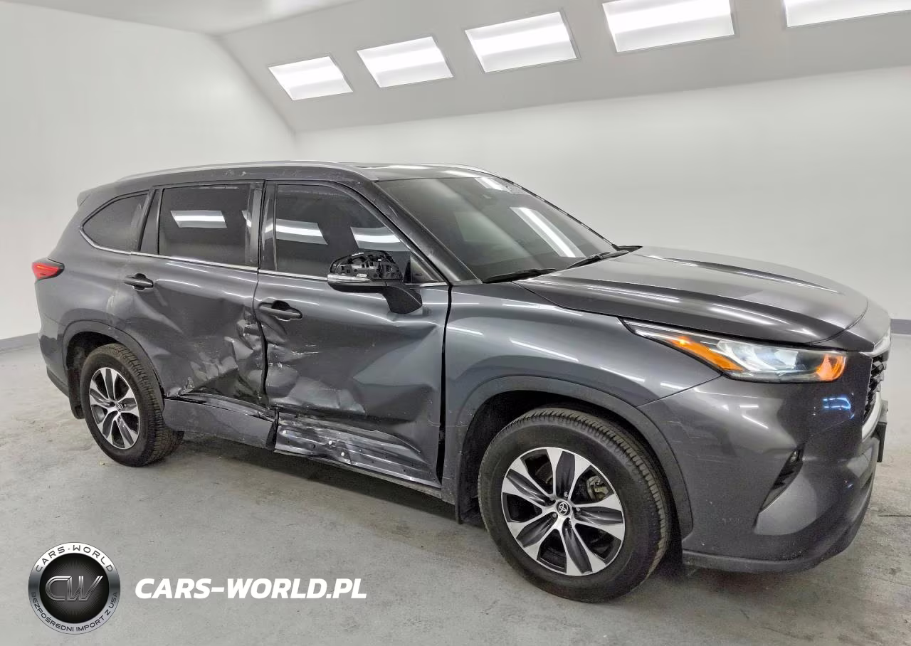 2020 Toyota Highlander Xle VIN:5TDHZRAH3LS003882 - 4