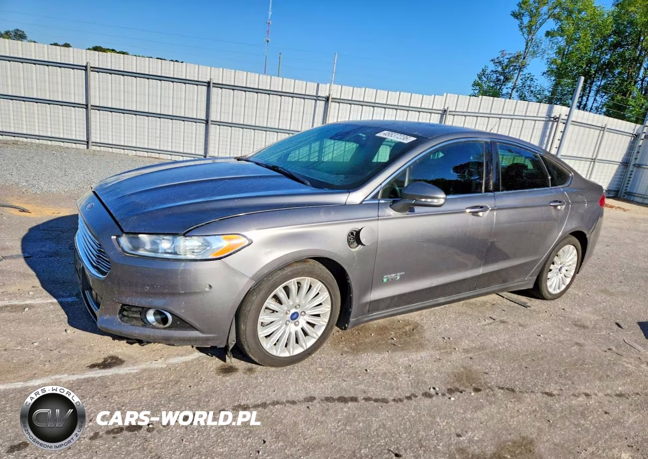 2014 Ford Fusion Titanium Phev
