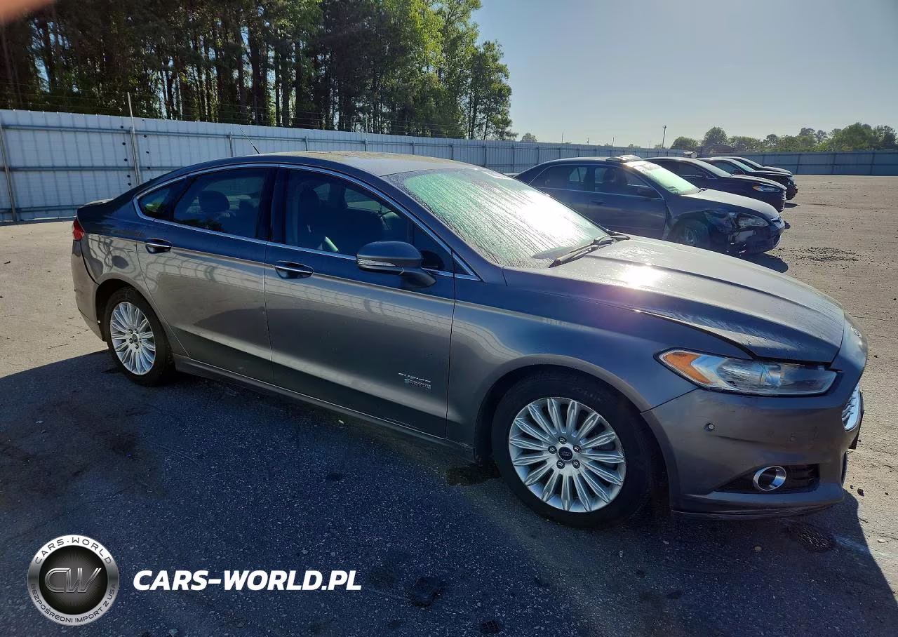 2014 Ford Fusion Titanium Phev VIN:3FA6P0SU0ER289318 - 4