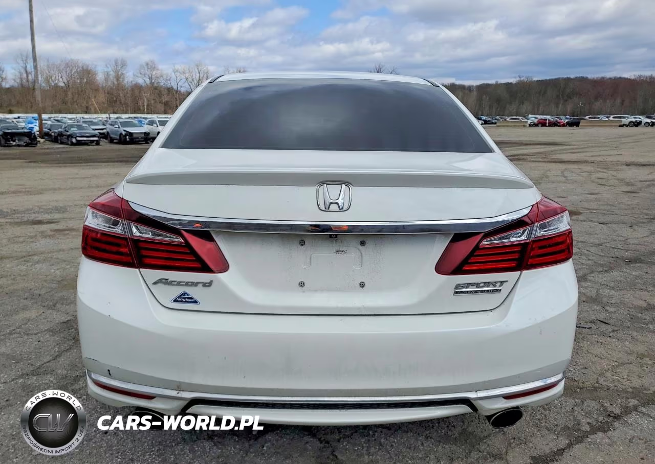 2017 Honda Accord Sport Special Edition VIN:1HGCR2F18HA076815 - 6