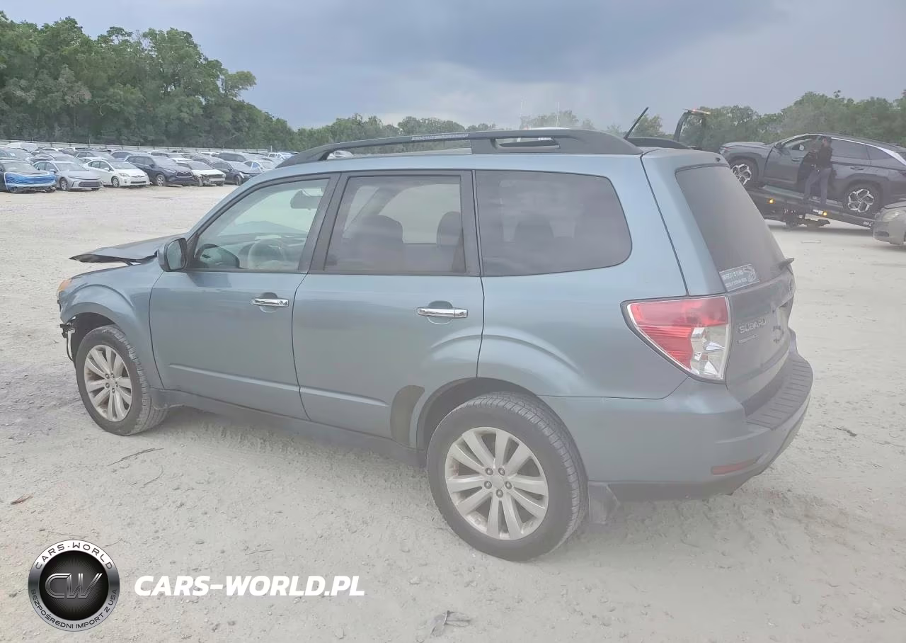 2011 Subaru Forester 2.5X Premium VIN:JF2SHADC1BH721493 - 2