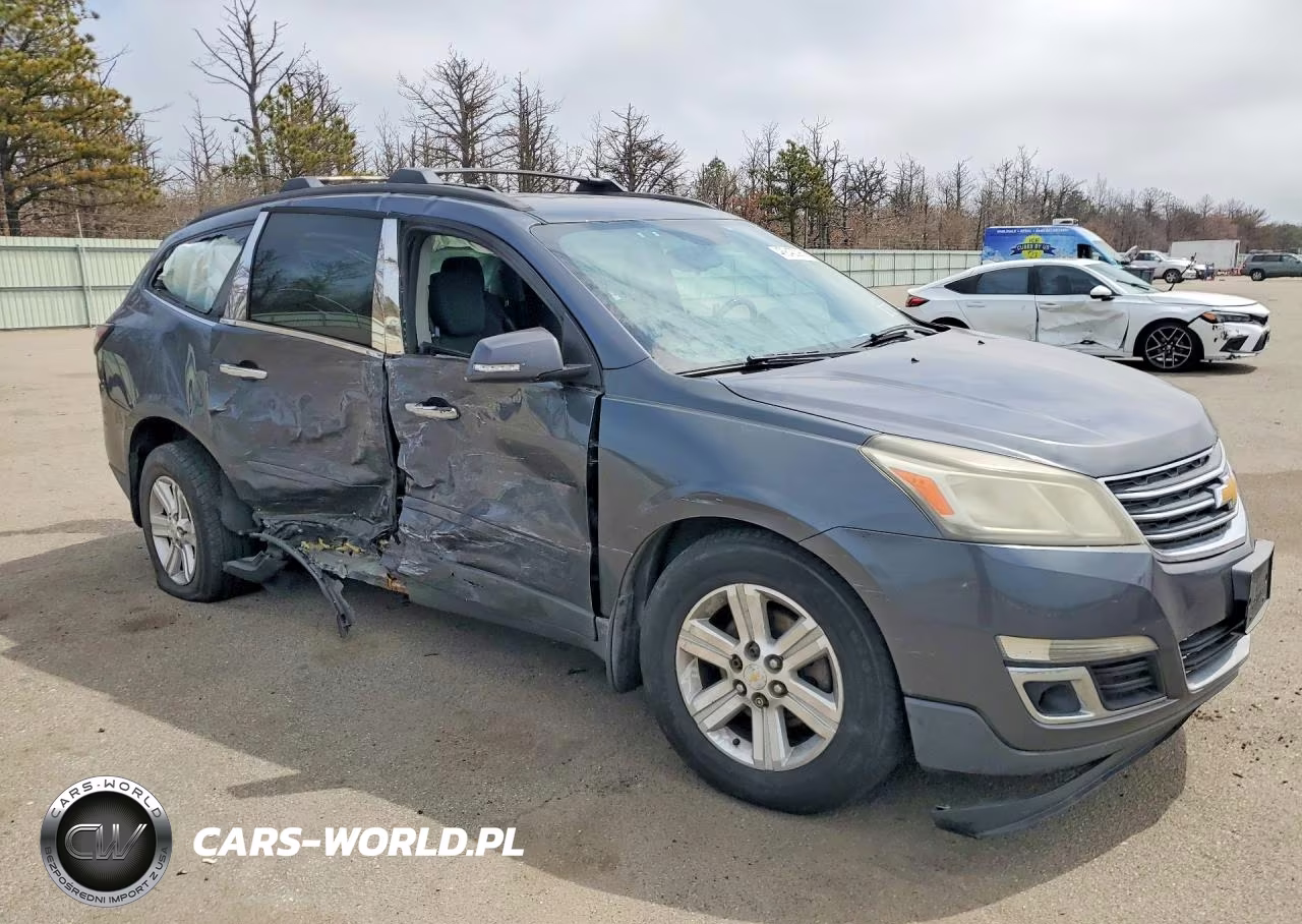 2013 Chevrolet Traverse Lt VIN:1GNKRGKD9DJ124878 - 4