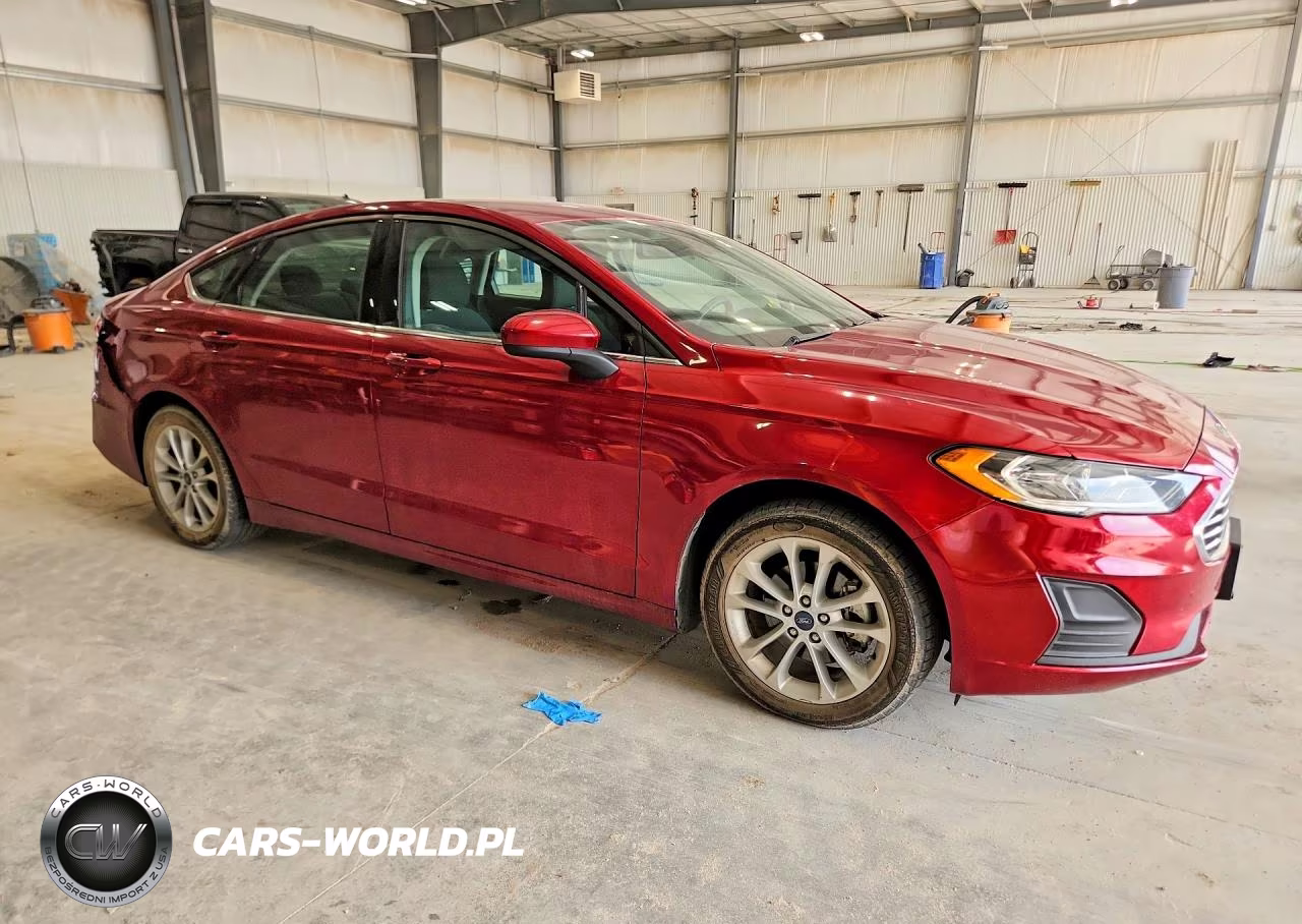 2019 Ford Fusion Se VIN:3FA6P0HD4KR133673 - 4
