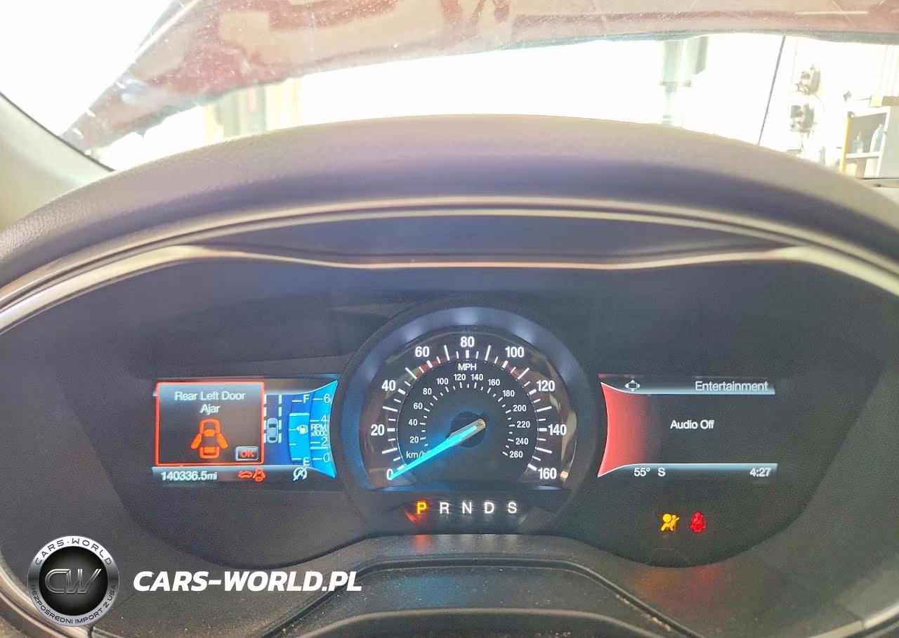 2019 Ford Fusion Se VIN:3FA6P0HD4KR133673 - 9
