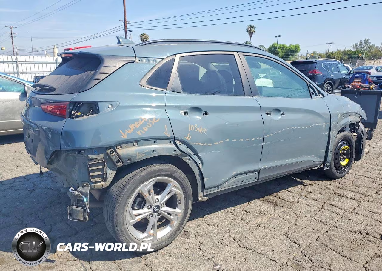 2022 Hyundai Kona Sel VIN:KM8K62AB1NU858818 - 3