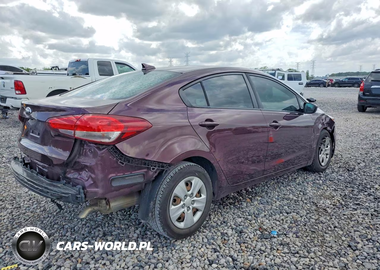 2018 Kia Forte Lx VIN:3KPFL4A7XJE253999 - 3