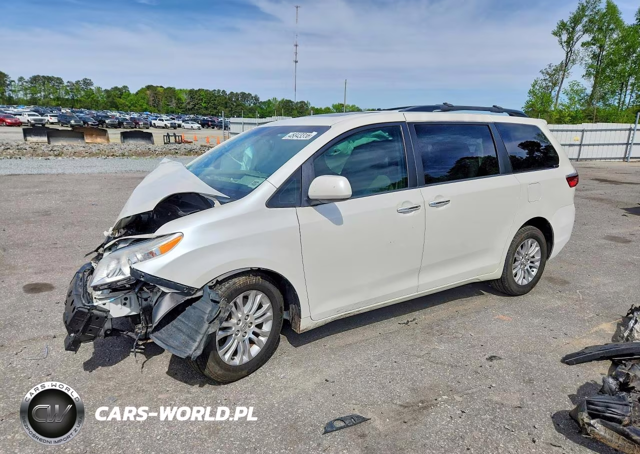 2015 Toyota Sienna Xle Premium 8-Passenger