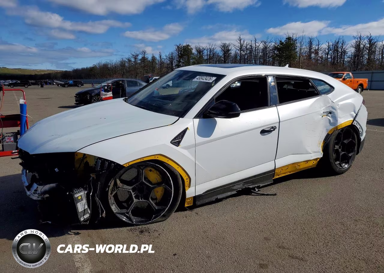 2024 Lamborghini Urus Performante