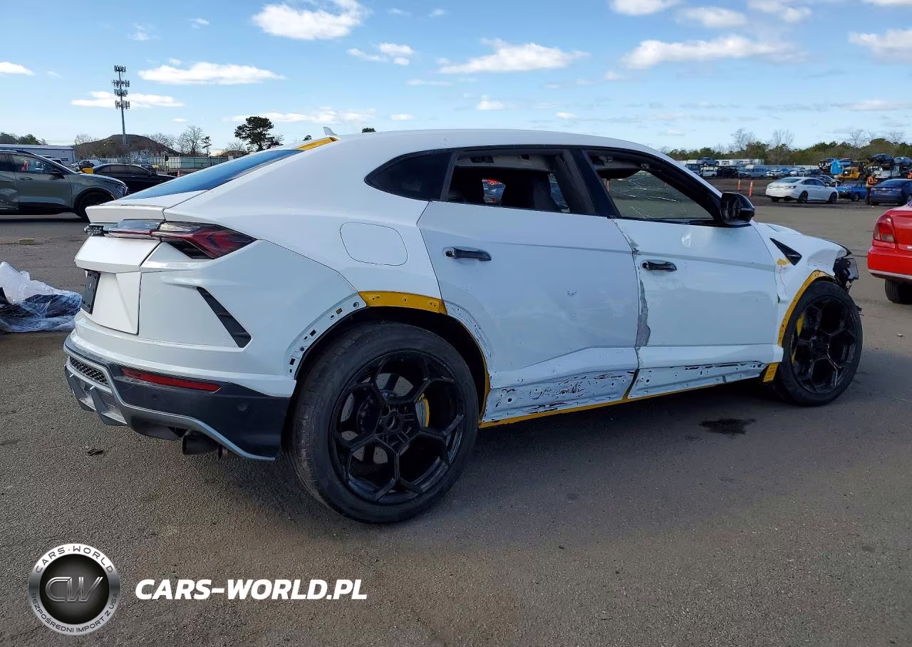 2024 Lamborghini Urus Performante VIN:ZPBUC3ZL4RLA35636 - 3