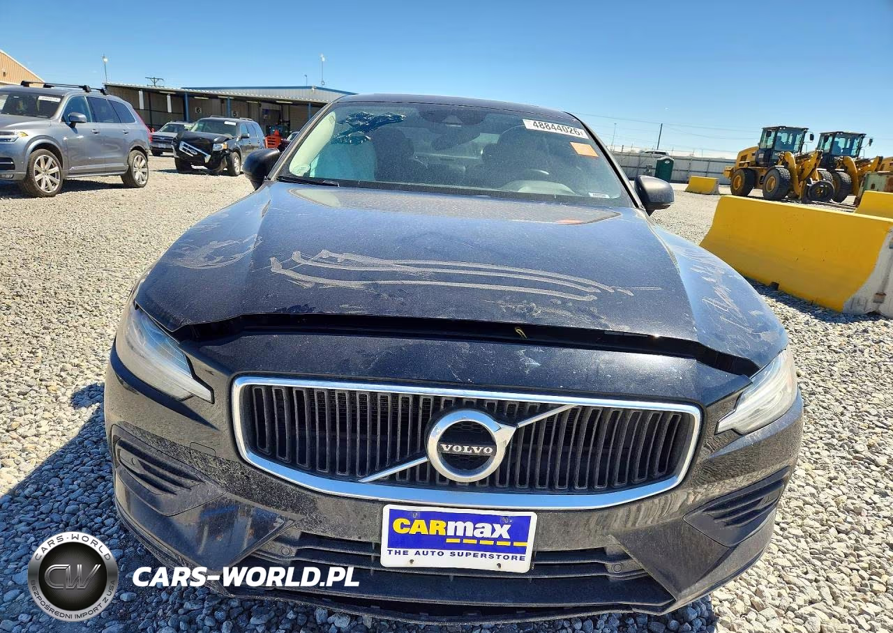 2020 Volvo S60 T6 Momentum VIN:7JRA22TKXLG042096 - 5