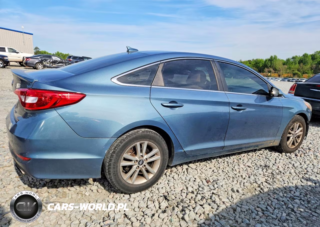 2016 Hyundai Sonata Se VIN:5NPE24AF1GH347974 - 3