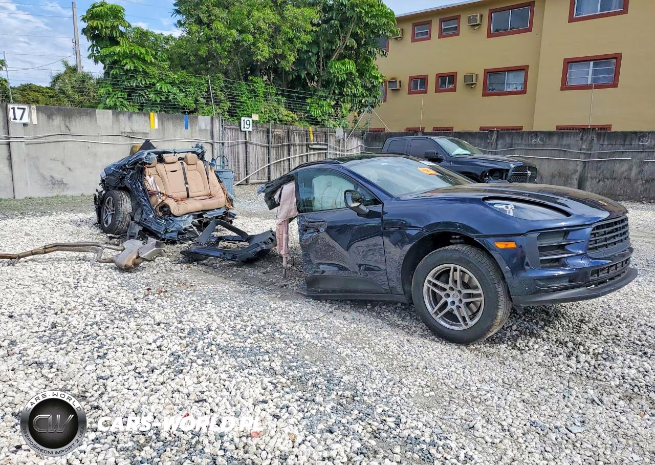 2020 Porsche Macan VIN:WP1AA2A5XLLB02821 - 4