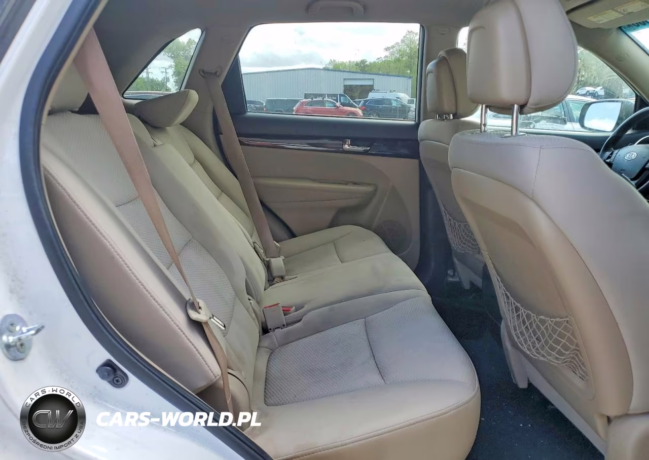 2011 Kia Sorento Lx VIN:5XYKT3A14BG154099 - 11