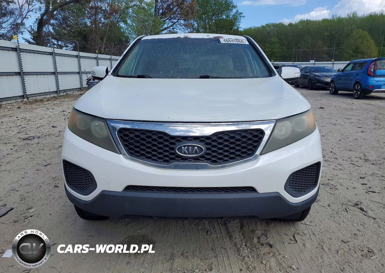 2011 Kia Sorento Lx VIN:5XYKT3A14BG154099 - 5